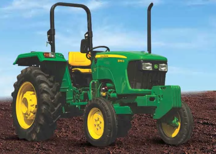 John Deere 5050 D